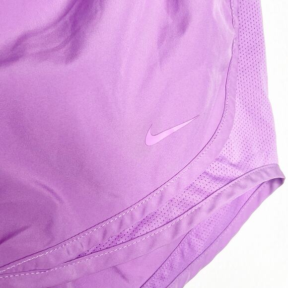 NIKE Dri-FIT Tempo Running Shorts Elastic Waist Lightweight Violet Womens Size M - Picture 4 of 9